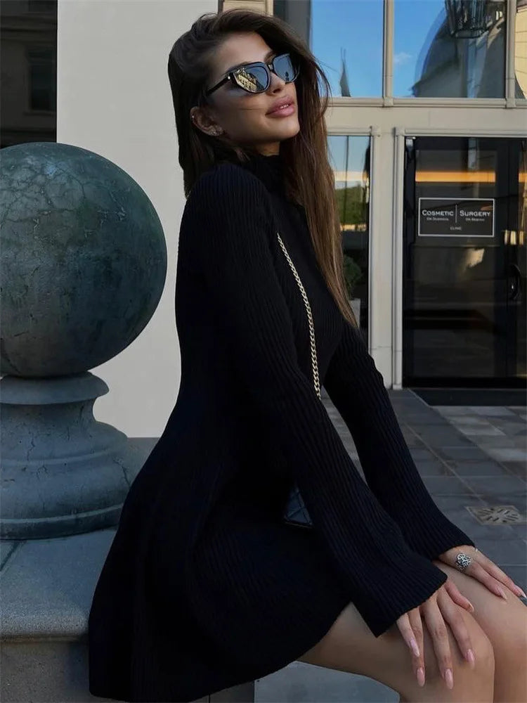 Robe Pull Trapeze Black chez ma-robe-pull.com