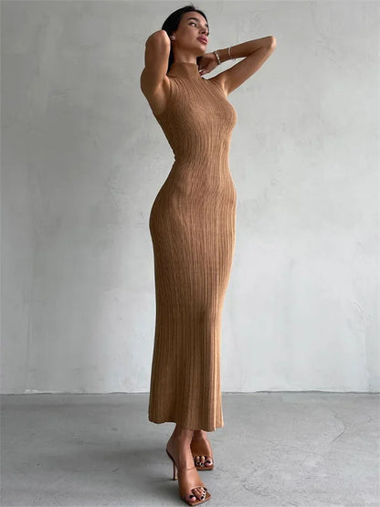 Robe Pull Sans Manche Khaki chez ma-robe-pull.com
